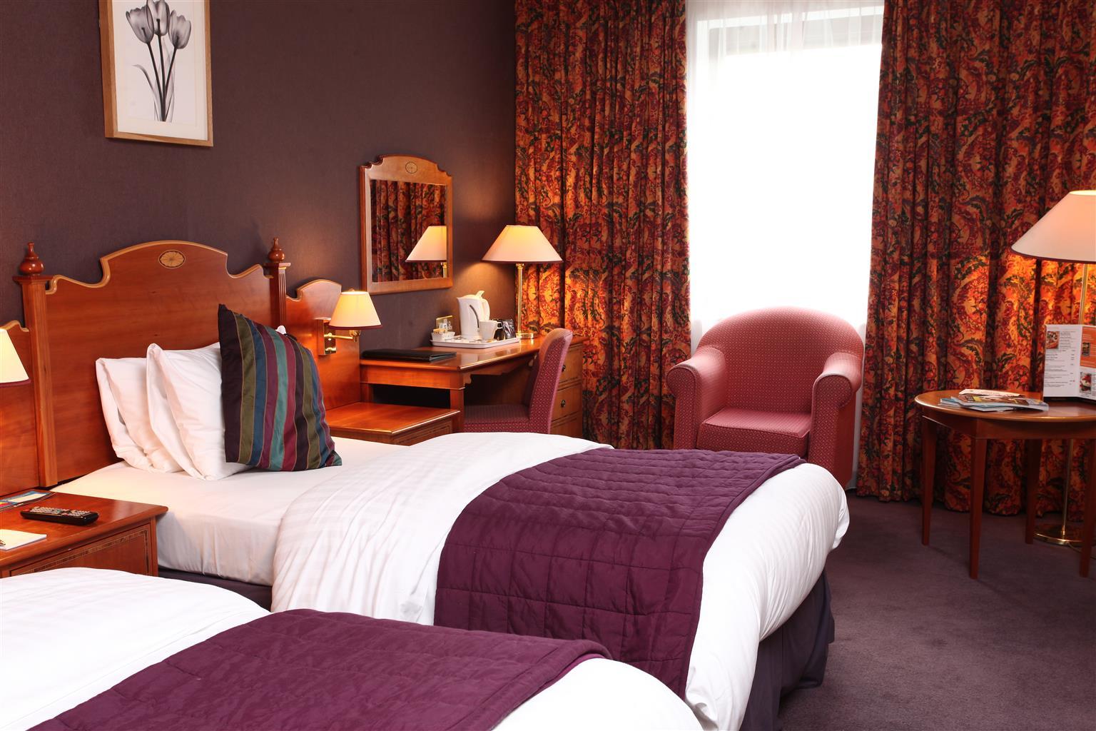 Cedar Court Bradford Hotel Rum bild